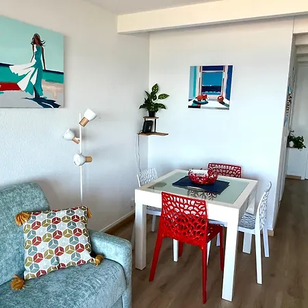 Apartment Joli D'oli 2, Pieds Dans L'eau, A Pieds